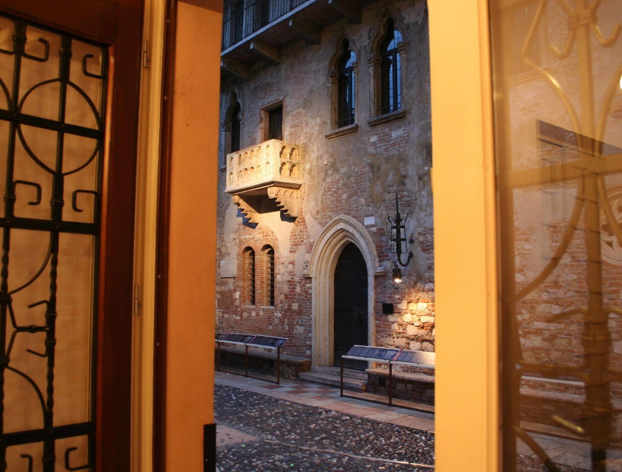 La Corte Di Giulietta Verona Exterior photo